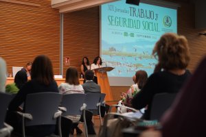 María del Mar Ayala interviene en la inauguración de las jornadas en Aguadulce