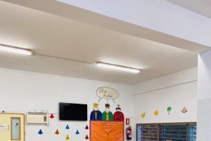 Un aula del colegio Arco Iris de Aguadulce.