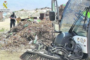 Inspección en la finca en Roquetas de Mar.