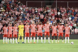Jugadores del Almería antes de un partido.