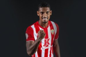 Nuevo integrante para un Almería B que lleva dos derrotas consecutivas.