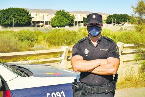 El policía de El Puche que engañó al destino.