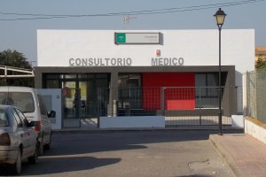 Fachada del Consultorio Médico de Palomares.