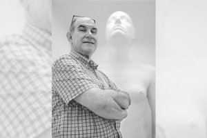 Juan Grima en Museo Ibáñez , Olula del Río. FOTO: RODRIGO VALERO