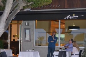 Así era la fachada de Restaurante Alejandro.