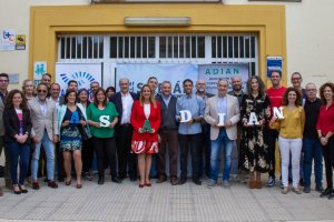 Imagen del acto fundacional de Asadian.