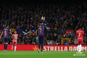Piqué tuvo una despedida tranquila con el Almería.