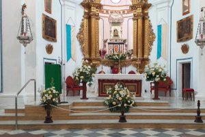 Interior de la iglesia del Santuario del Saliente