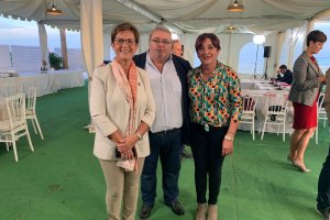 Adriana Valverde (izda.), Manuel García y Maribel Carrión.