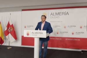 Miguel Cazorla, este viernes en rueda de prensa.