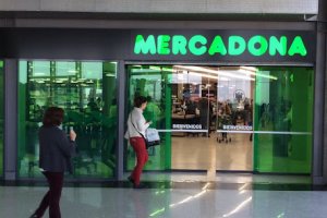 Desvelan la marca que fabrica la cerveza de Mercadona.