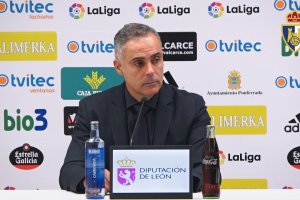 José Gomes ya no es el entrenador de la Ponferradina.
