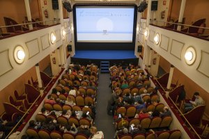 El Apolo, sede en la tarde del martes de las proyecciones del Gallo Pedro.