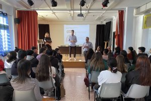Visita del responsable IAJ y el alcalde de Pulpí en el IES Mar Serena.