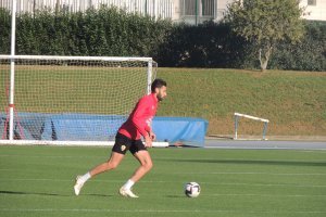 Iván Martos en el entrenamiento del pasado sábado en el campo Anexo.