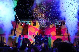 Una programación diseñada para disfrute tanto de los más pequeños como los mayores .