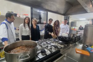 Inauguración del restaurante.