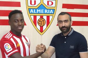 Appiah con Mohamed El Assy.