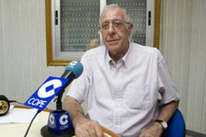 El emblemático radiofónico Luis Criado en COPE Almería.