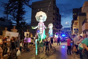 Actividad de dinamización comercial en la avenida Barcelona.