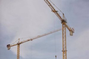 Imagen de archivo de grúas.