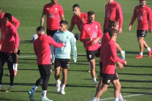 Robertone con la sudadera de la Selección de Argentina.