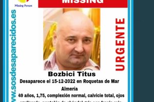 Cartel distribuido con la imagen del desaparecido.