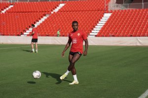 Sergio Akieme tiene ganas de volver a sentir la competición.