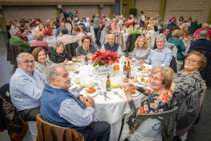 Un grupo de mayores de Roquetas de Mar.