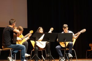 Los alumnos de la Escuela de Música en su audición en el Auditorio Ciudad de Vera.