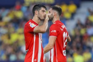 El Almería lo ha intentado todo pero no ha ganado todavía fuera.