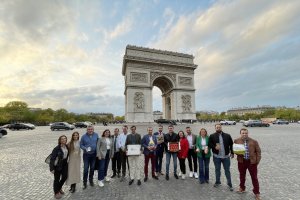 Empresarios de Sabores Almería con el presidente de Diputación en París durante la celebración de SIAL.