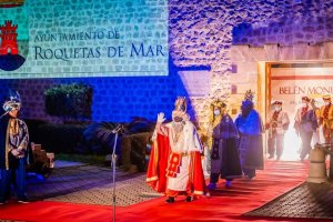 Los Reyes Magos durante su visita del año pasado a Roquetas de Mar.