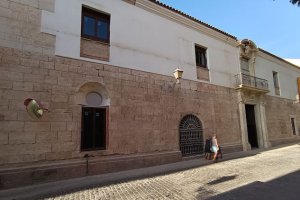 Nueva fachada del Hospital Provincial.