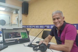 En los estudios de la Cadena SER Almería.