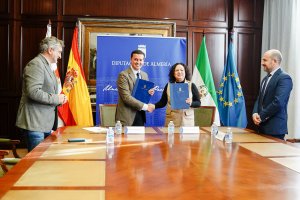 Diputación y graduados sociales han renovado su acuerdo.