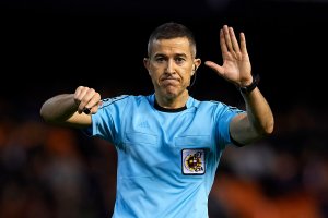 Iglesias Villanueva ha pedido perdón por su error en el Cádiz-Elche.