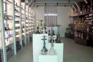 Interior de una de las tiendas.