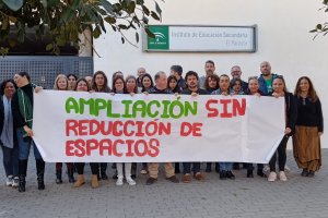 Manifestación contra la reducción de espacios.