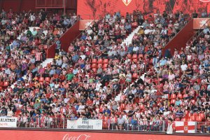 El Almería tiene una afición de Primera División.