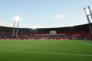 El Almería espera contar con el apoyo masivo de la afición en el cierre de la primera vuelta de Liga.