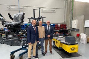 Visita Guillermo Casquet a IDM