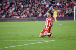 Adri Embarba está preparado para enfrentarse a su antiguo equipo.