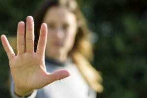 Además de protocolos de actuación se ofrecerán programas de  prevención, formación y sensibilización.