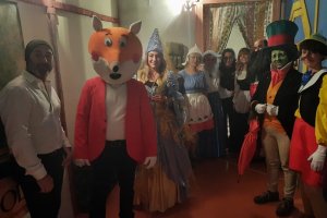 Varios de los personajes de \'Pinocho\' en \'La noche que te cuento\'.