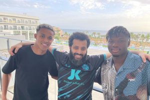Lázaro, Turki y Touré en el Hotel del presidente el pasado verano.