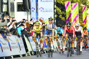 La meta de Roquetas de Mar volverá a ser un espectáculo para el aficionado.