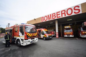 Los bomberos han actuado en el incendio.