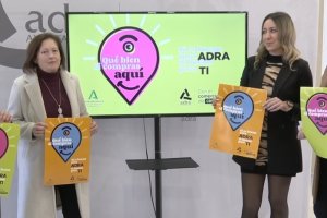 Presentación de la campaña de apoyo al comercio local de Adra.