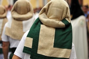 Imagen de archivo de costaleros en Almería.